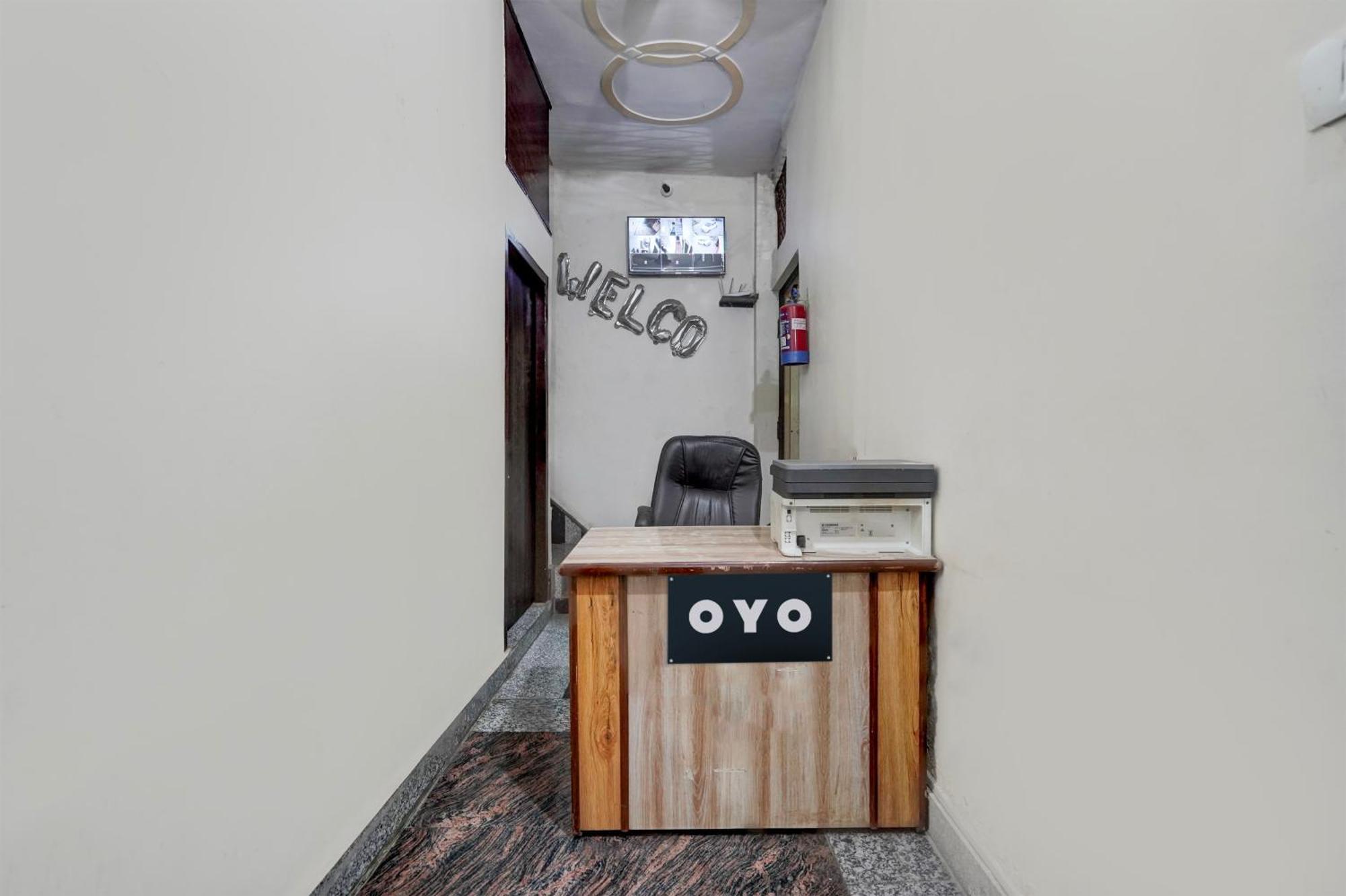 Oyo Hotel Maharaja Palace Meerut Eksteriør billede