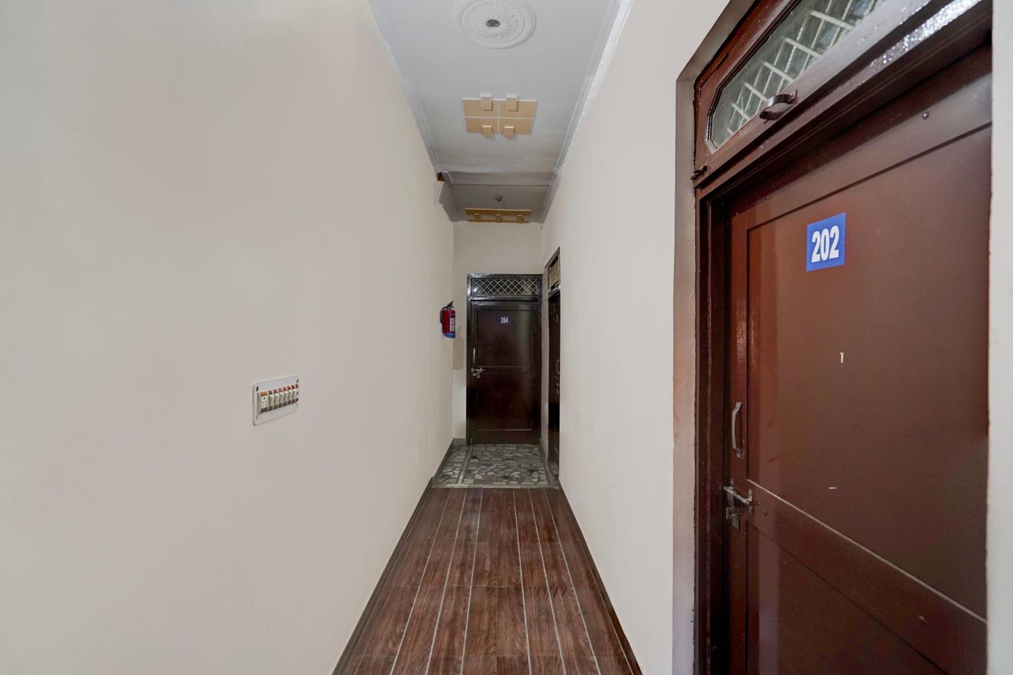 Oyo Hotel Maharaja Palace Meerut Eksteriør billede